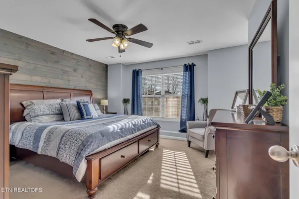 $389,900 | 4929 Falling Star Lane, Powell, TN 37849