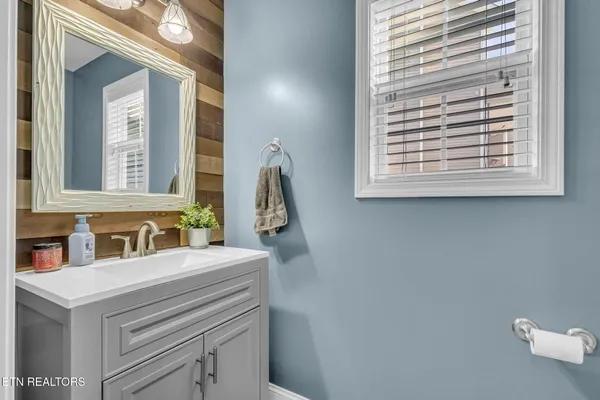 $389,900 | 4929 Falling Star Lane, Powell, TN 37849