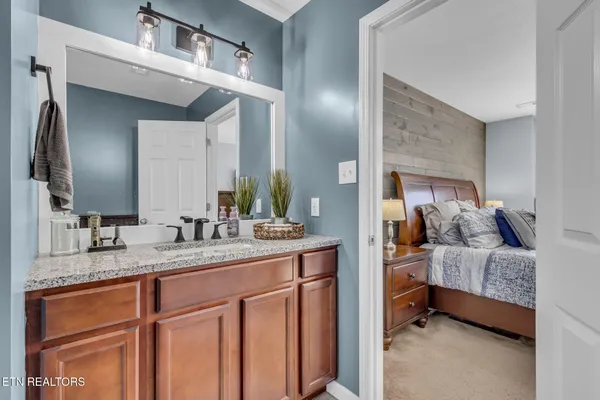 $389,900 | 4929 Falling Star Lane, Powell, TN 37849