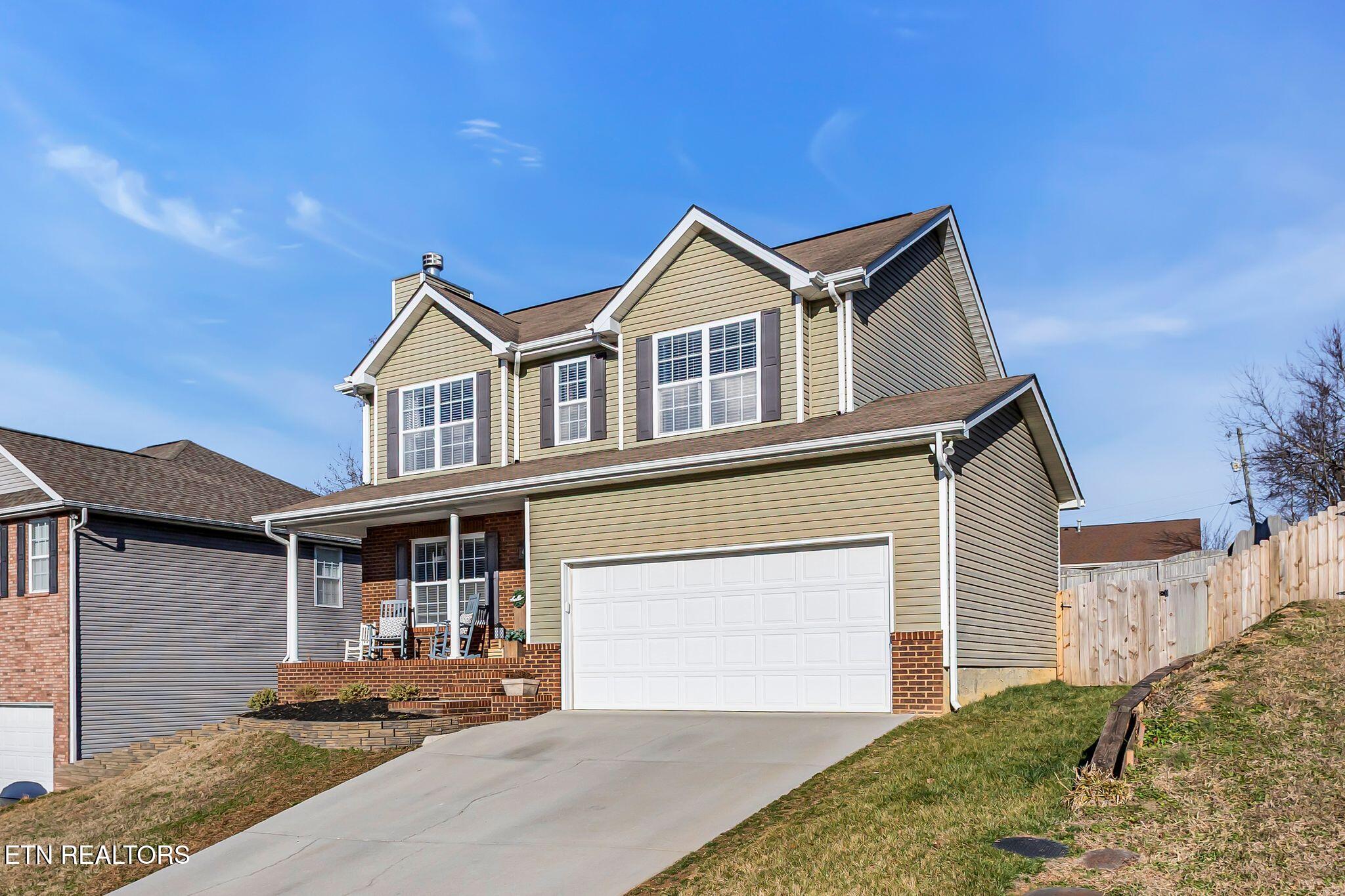 4929 Falling Star Lane Powell, TN 37849 - Photo 4 of 39 wj2512311-1000