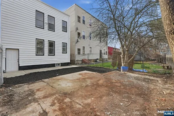 $650,000 | 301 Ellis Avenue, Irvington, NJ 07111