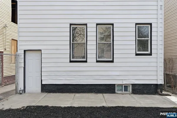 $650,000 | 301 Ellis Avenue, Irvington, NJ 07111