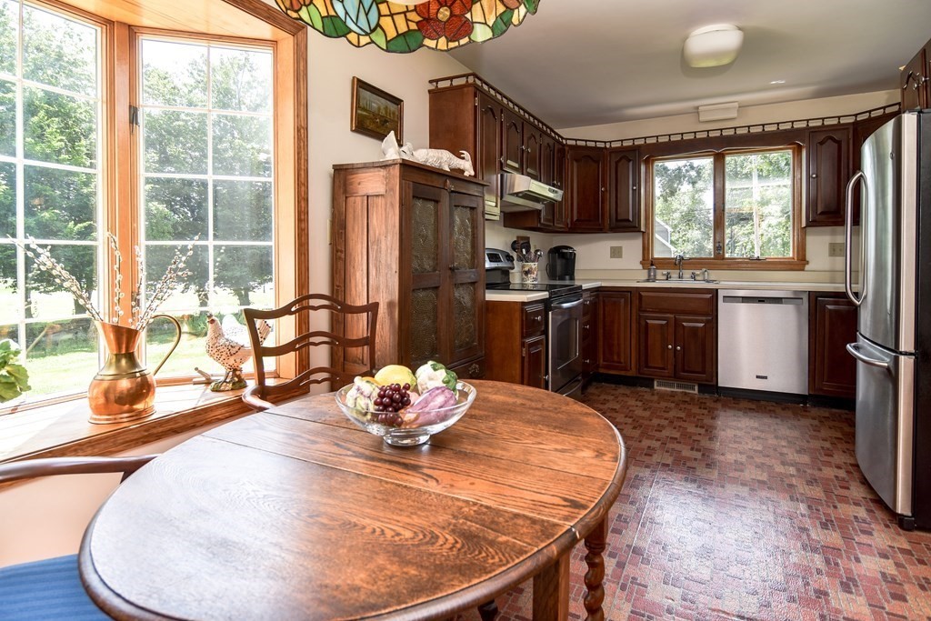 210 Danforth Street Framingham, MA 01701 - Photo 8 of 25 Gallery Image 8