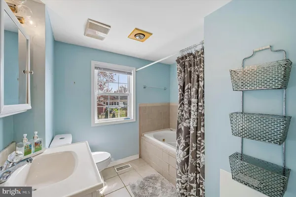 $389,000 | 3408 Washington Avenue, Brookhaven, PA 19015