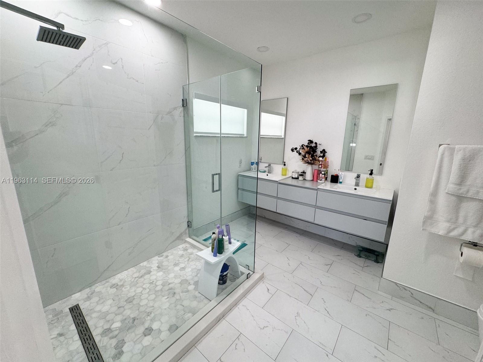 1533 Southwest 154th Path Miami, FL 33194 - Photo 17 of 29