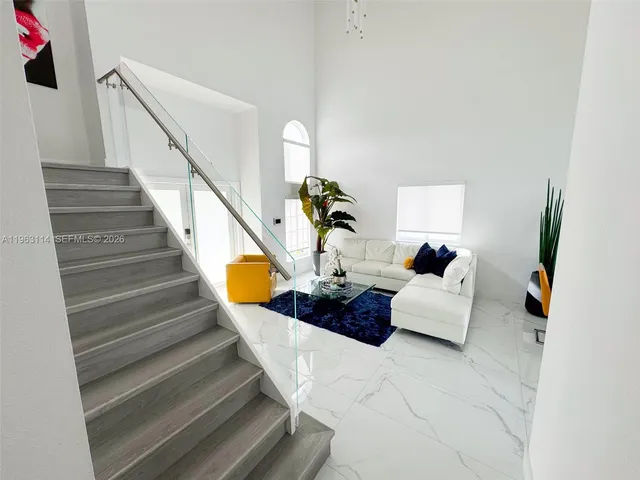 $895,000 | 1533 Southwest 154th Path, Miami, FL 33194