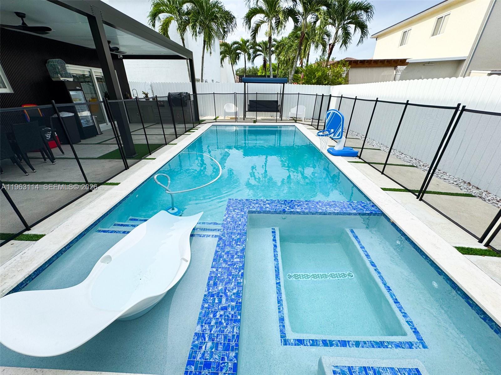 1533 Southwest 154th Path Miami, FL 33194 - Photo 25 of 29