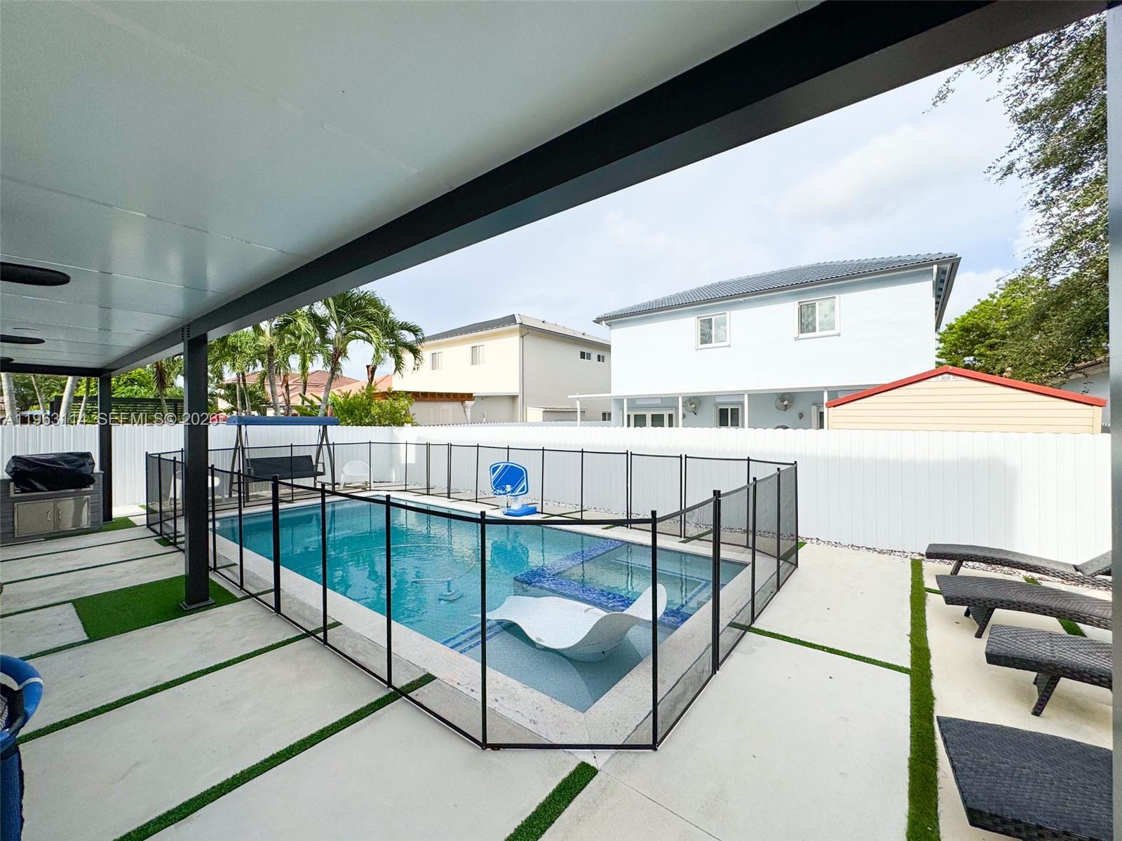 1533 Southwest 154th Path Miami, FL 33194 - Photo 26 of 29