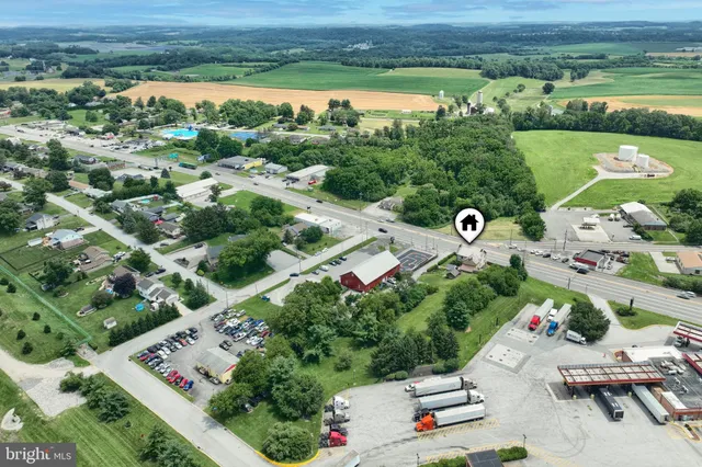 $450,000 | 4415 West Market Street, York, PA 17408