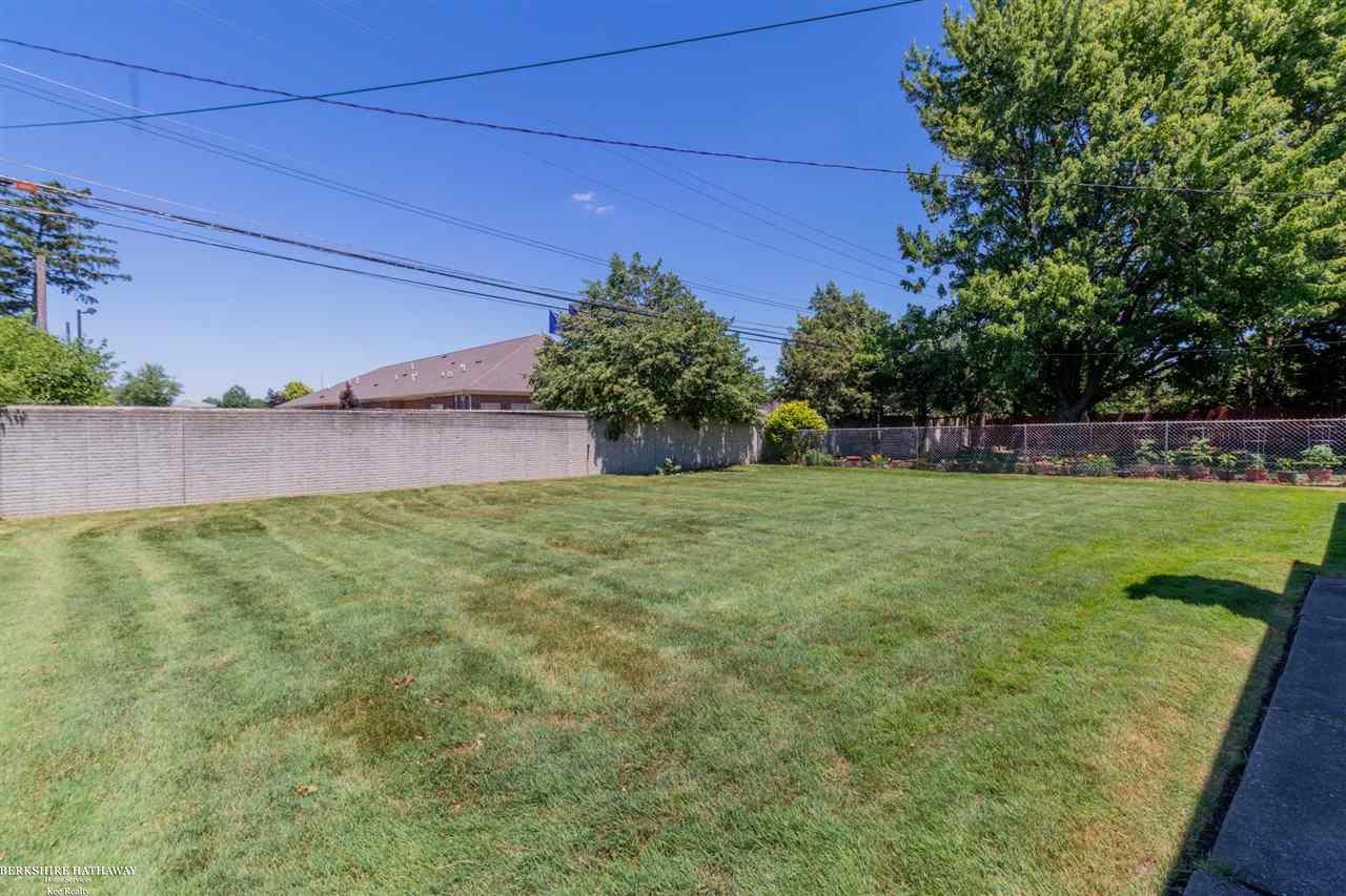 13531 Martin Road Warren, MI 48088 - Photo 43 of 45