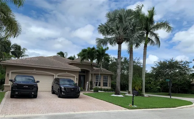 $6,000 | 6013 Northwest 56th Drive, Unit 6013, Coral Springs, FL 33067