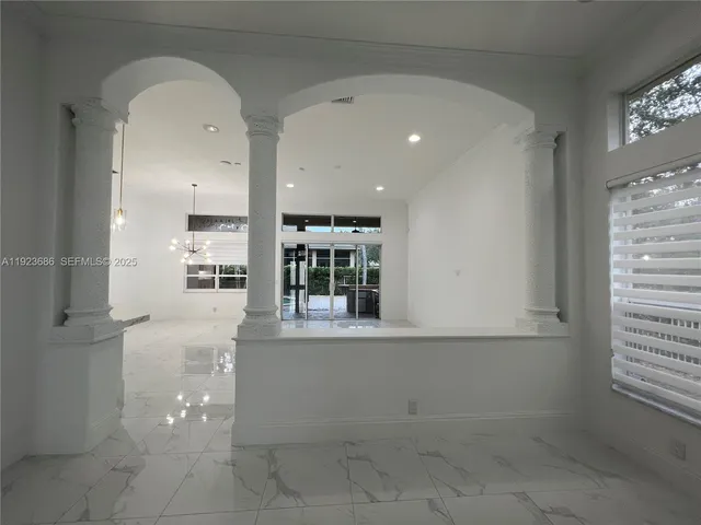 $6,000 | 6013 Northwest 56th Drive, Unit 6013, Coral Springs, FL 33067