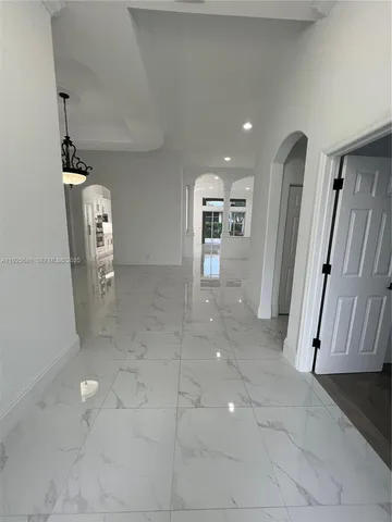 $6,000 | 6013 Northwest 56th Drive, Unit 6013, Coral Springs, FL 33067