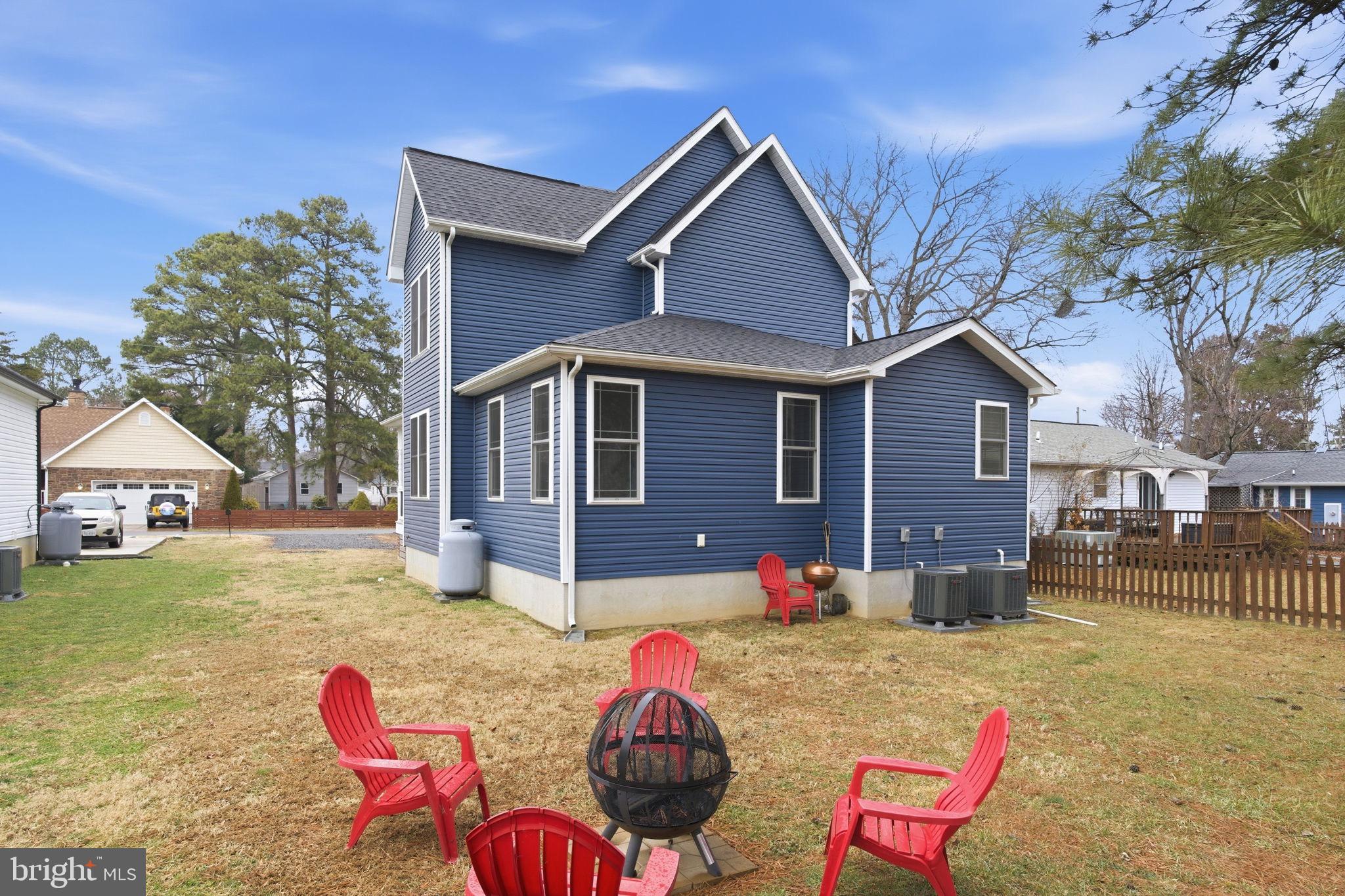 126 4th Street Colonial Beach, VA 22443 - Photo 8 of 54