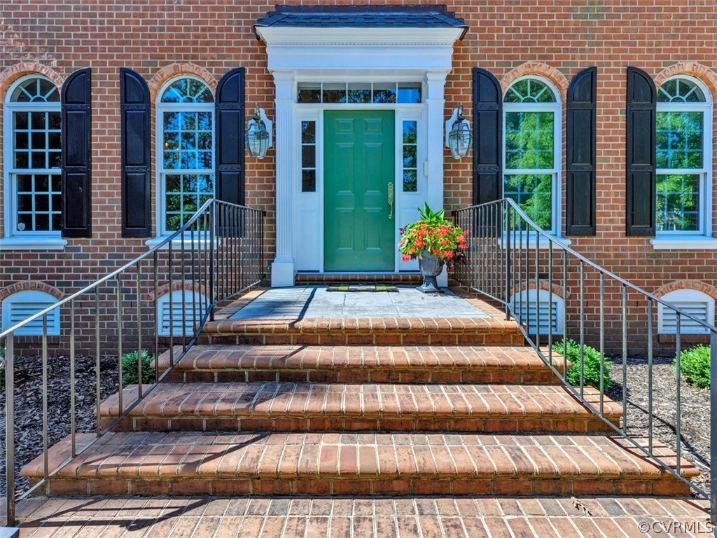 2212 Worchester Road Midlothian, VA 23113 - Photo 3 of 39 Gallery Image 3