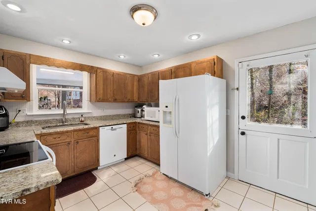 $324,999 | 108 Saratoga Place, Elizabethton, TN 37643