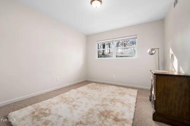 $324,999 | 108 Saratoga Place, Elizabethton, TN 37643