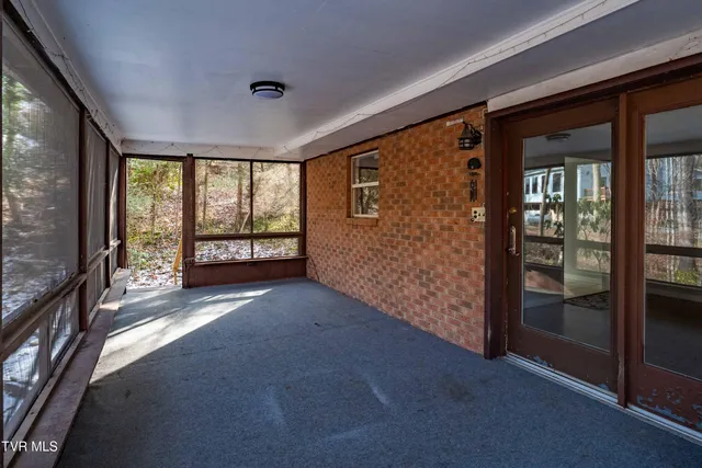 $324,999 | 108 Saratoga Place, Elizabethton, TN 37643