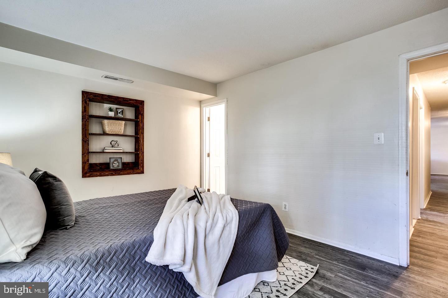 11902 D Tarragon Road, Unit D Reisterstown, MD 21136 - Photo 17 of 27 second bedroom