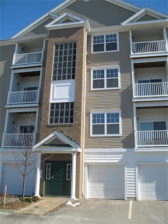 96 Mill Street, Unit 302 Woonsocket, RI 02895 - Photo 1 of 1 Gallery Image 1