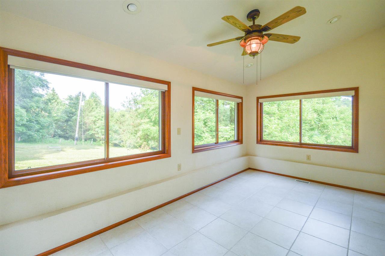 9790 West Gardner Road Bloomington, IN 47403 - Photo 11 of 36