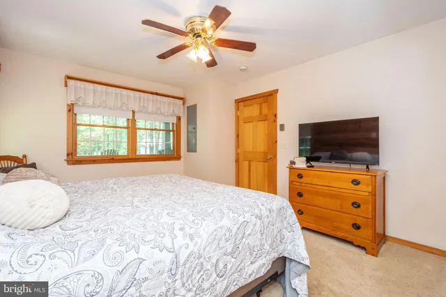 $799,900 | 302 Oak Way Road, Swanton, MD 21561