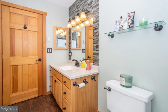 $799,900 | 302 Oak Way Road, Swanton, MD 21561