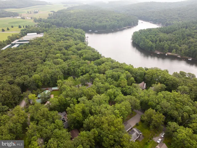 $799,900 | 302 Oak Way Road, Swanton, MD 21561