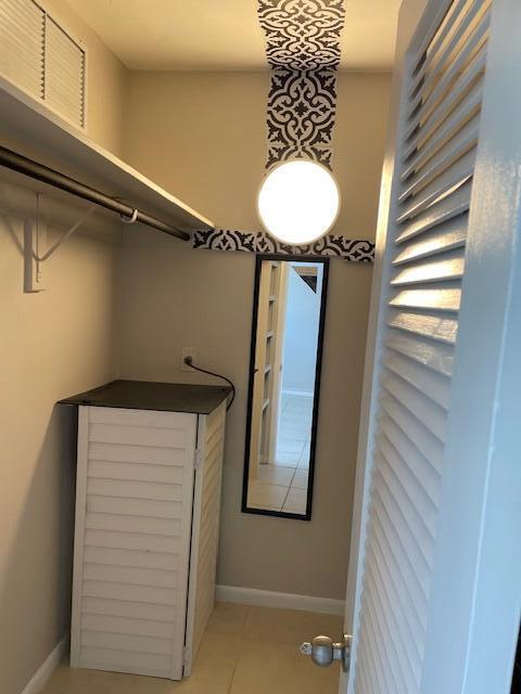 111 Southeast 1st Street, Unit 7 Boynton Beach, FL 33435 - Photo 14 of 24 IMG_9008