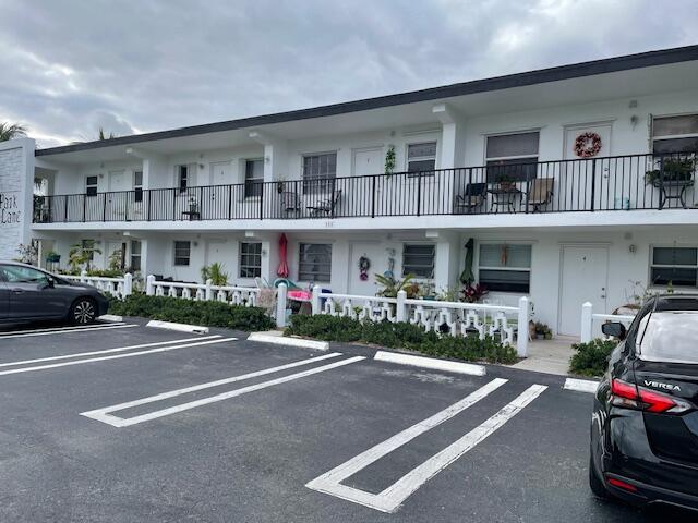 111 Southeast 1st Street, Unit 7 Boynton Beach, FL 33435 - Photo 19 of 24 Outside building