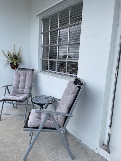 111 Southeast 1st Street, Unit 7 Boynton Beach, FL 33435 - Photo 20 of 24 Room to sit outside