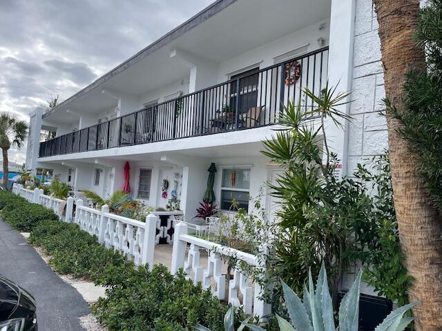 111 Southeast 1st Street, Unit 7 Boynton Beach, FL 33435 - Photo 22 of 24 New outside 1