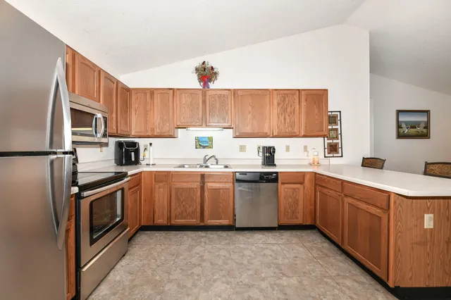 $1,450 | 505 Lawson School Road, Unit 4, Delavan, WI 53115