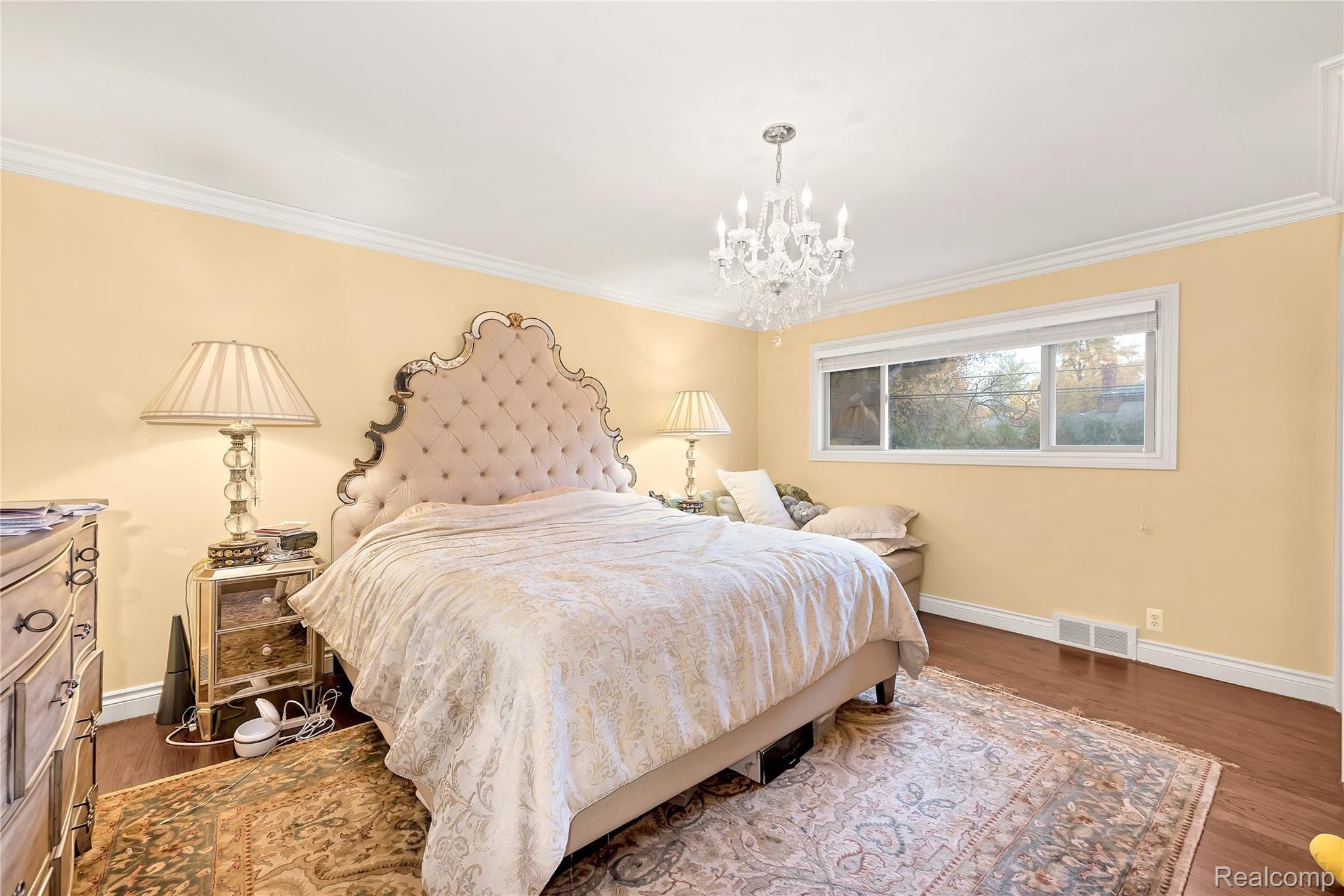 510 Thorntree Road Grosse Pointe, MI 48236 - Photo 13 of 40 Master Suite - 1