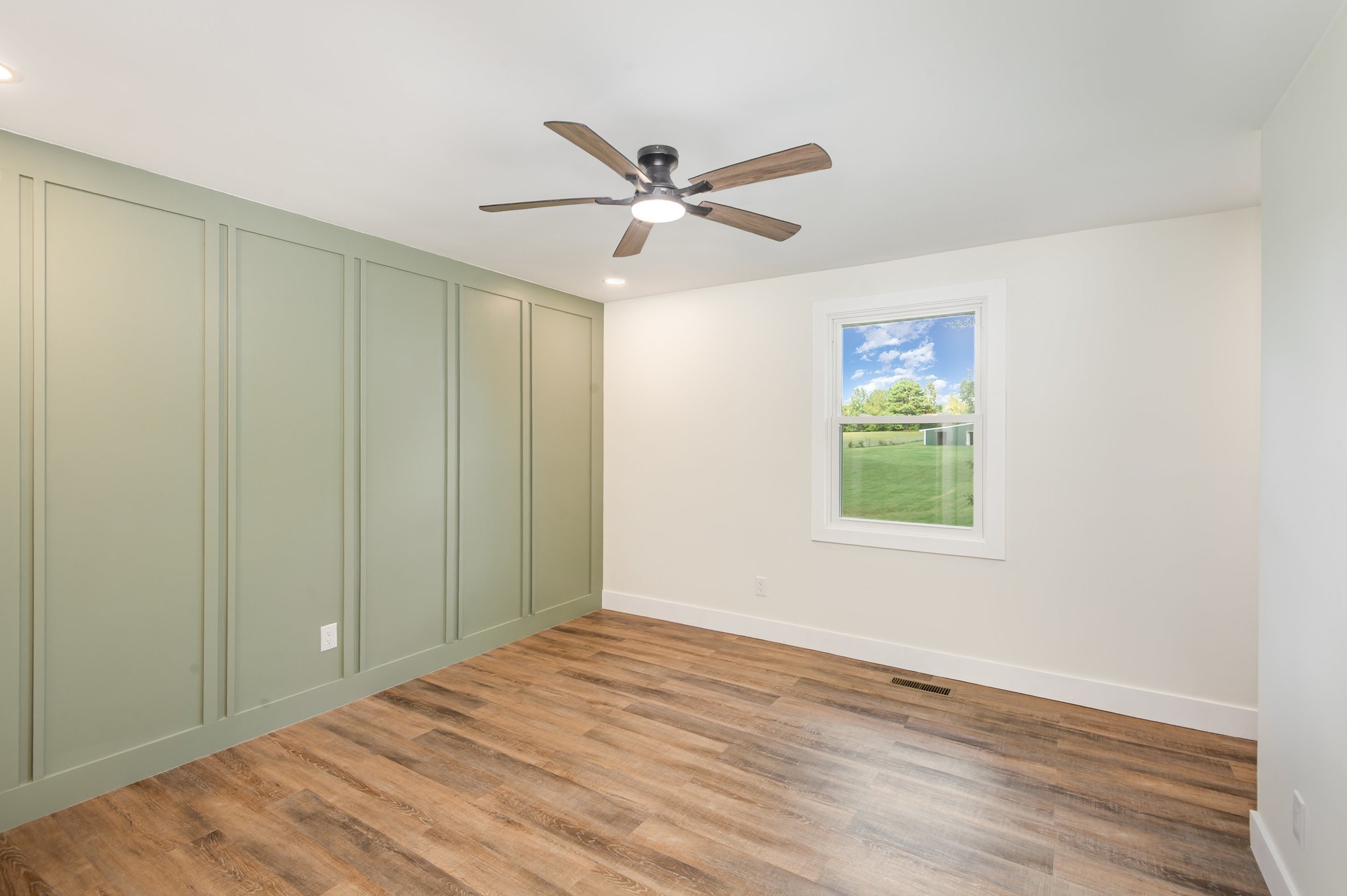 231 South Palmers Chapel Road White House, TN 37188 - Photo 16 of 40 a view of a big room with wooden floor and windows in a room