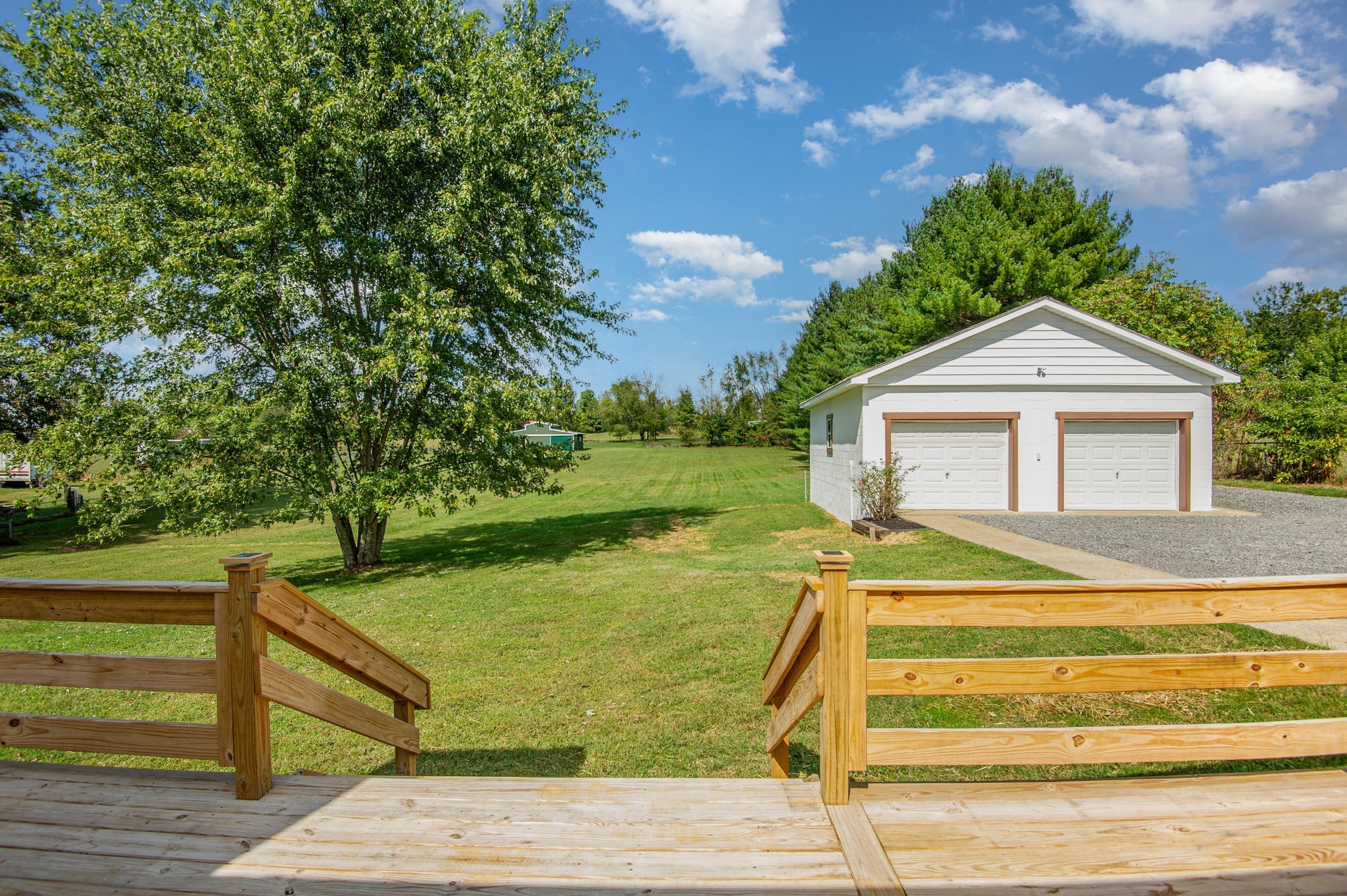 231 South Palmers Chapel Road White House, TN 37188 - Photo 25 of 40 a front view of a house with garden