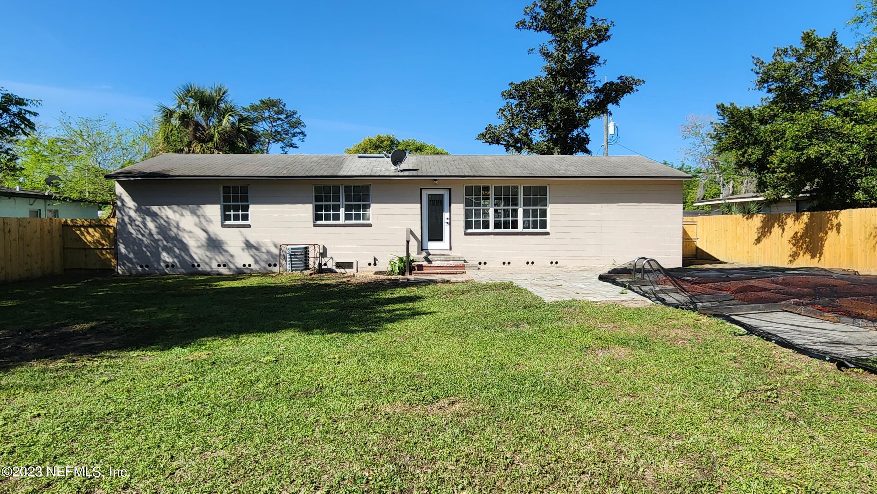845 Ibis Road Jacksonville, FL 32216 - Photo 34 of 40 Back of Home