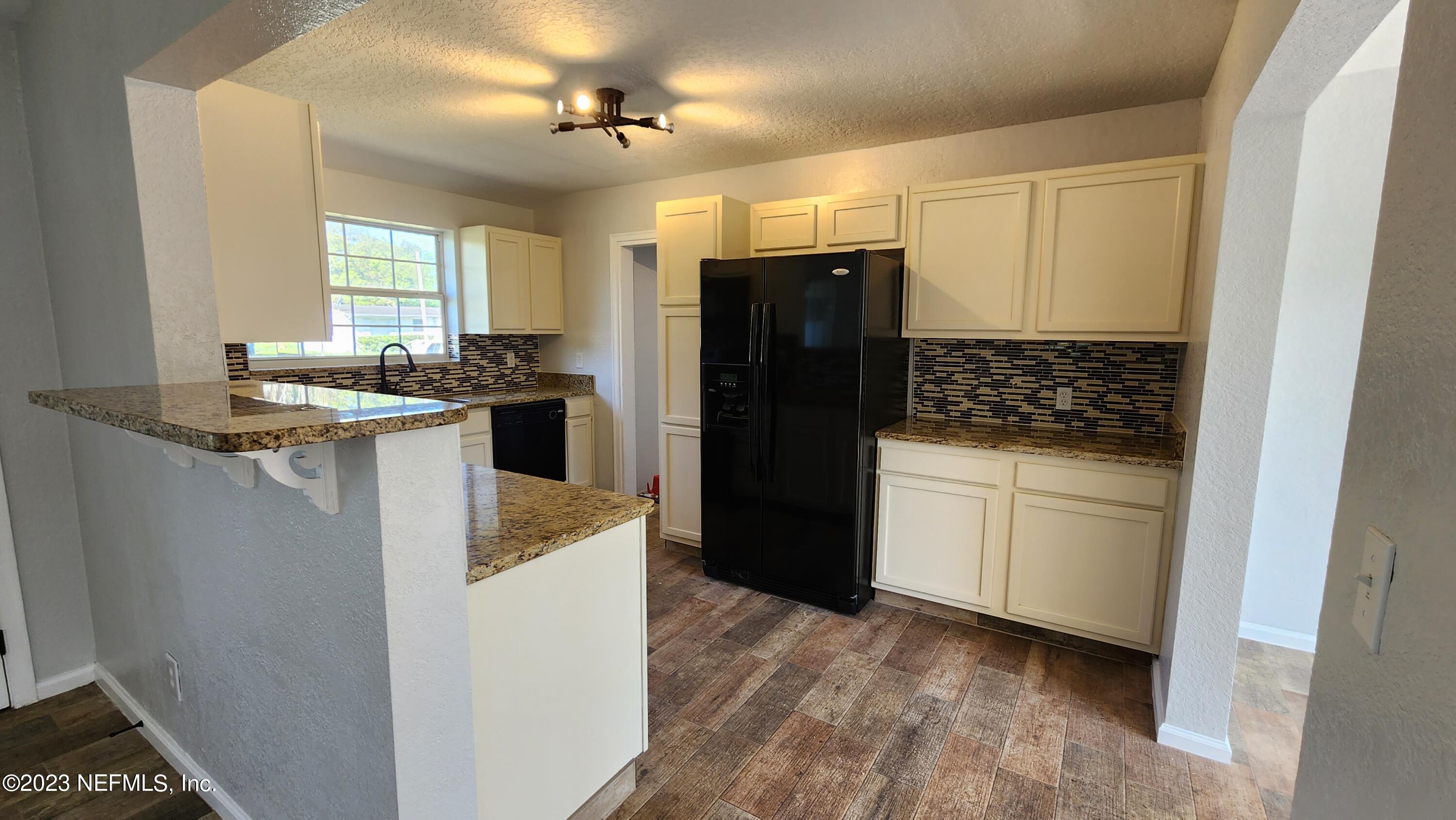 845 Ibis Road Jacksonville, FL 32216 - Photo 8 of 40 Breakfast Bar
