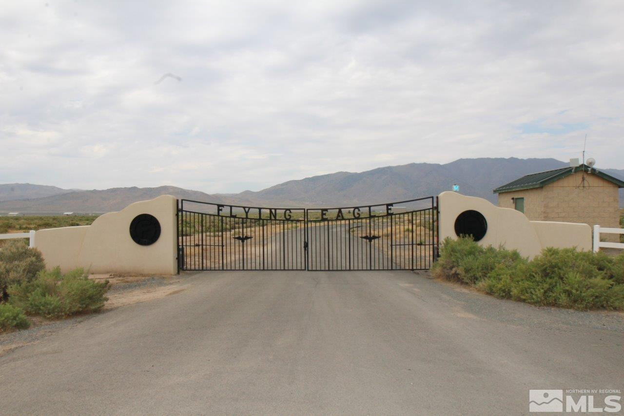 5555 Aerie Way Reno, NV 89510 - Photo 13 of 19 Photo 13