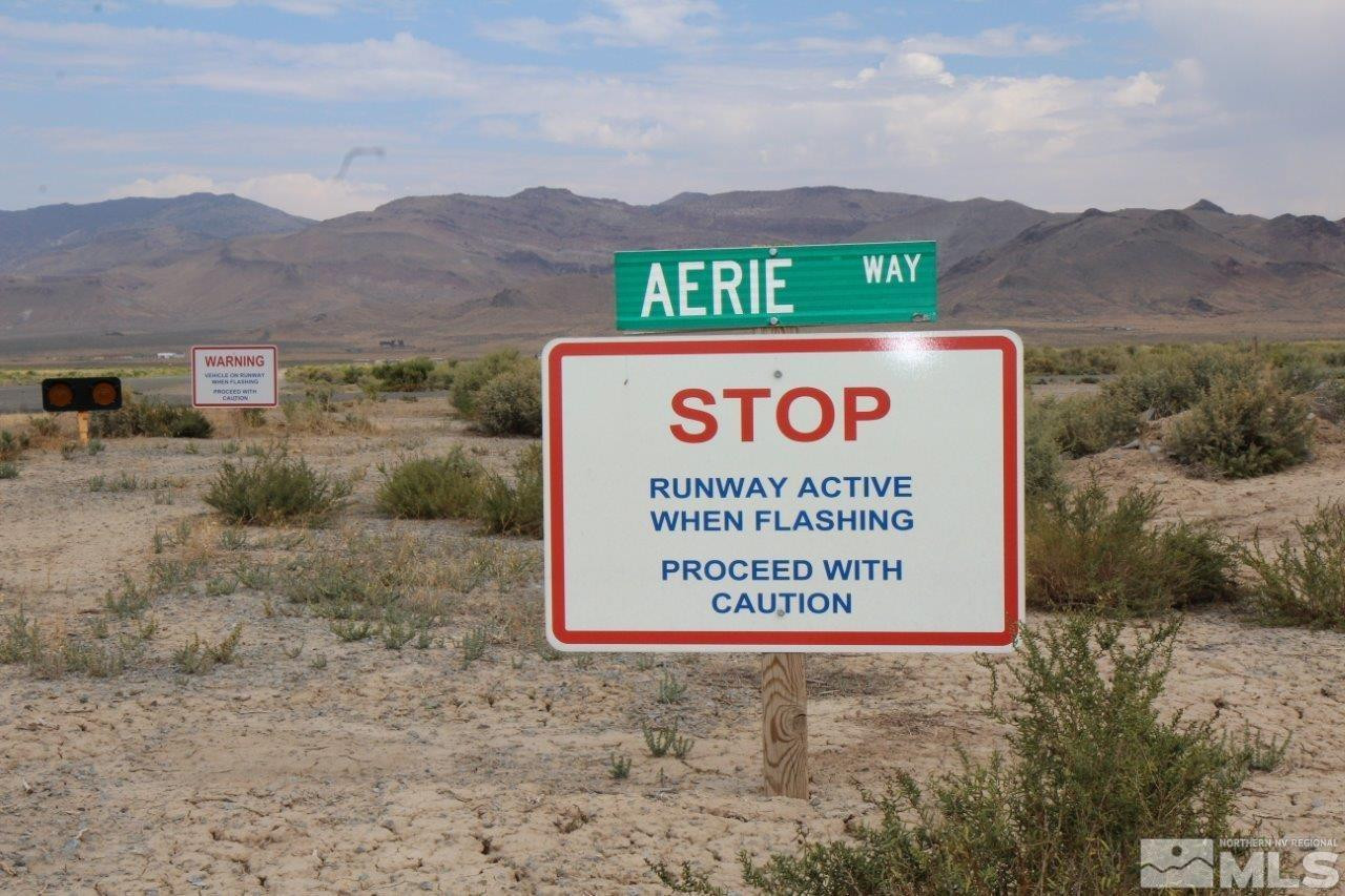 5555 Aerie Way Reno, NV 89510 - Photo 14 of 19 Photo 14
