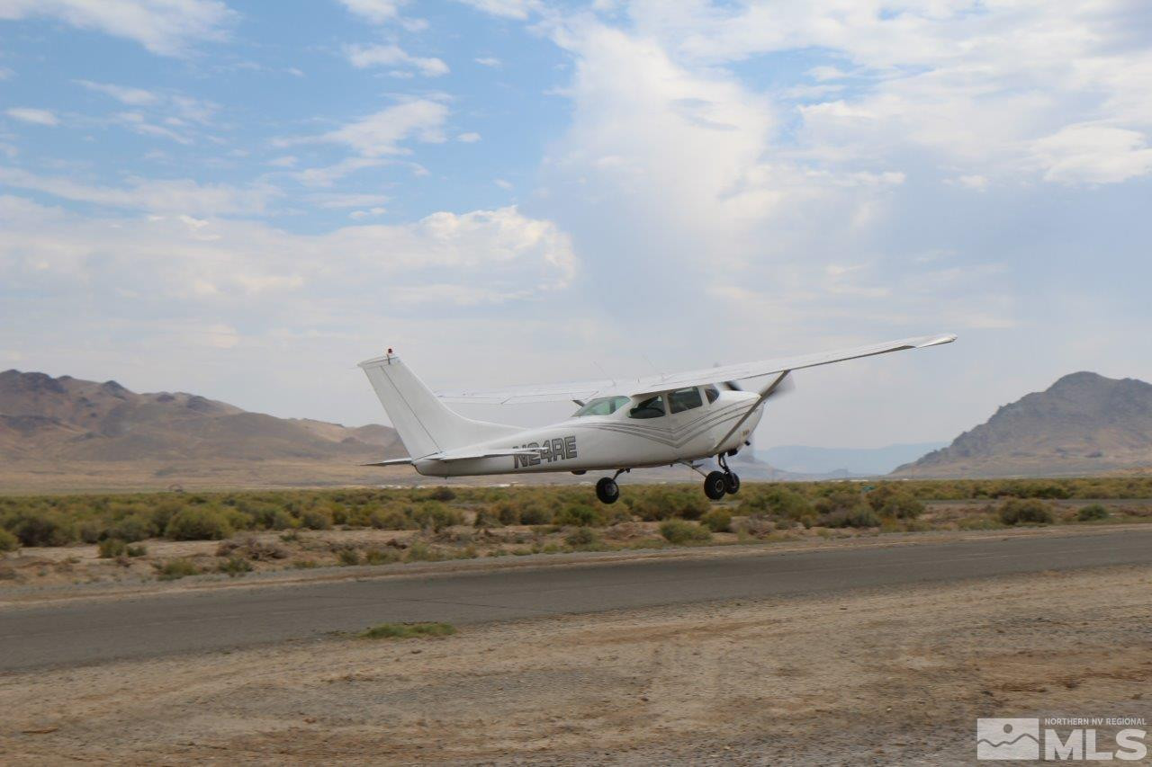 5555 Aerie Way Reno, NV 89510 - Photo 6 of 19 Photo 6