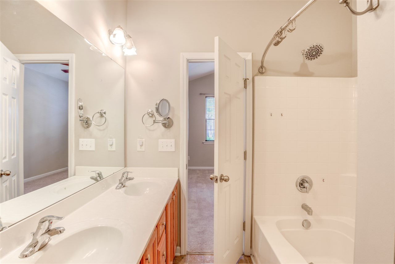 8221 Belneath Court Raleigh, NC 27613 - Photo 20 of 30 Photo 20