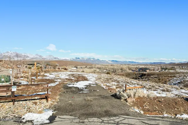 a view of outdoor space and city view