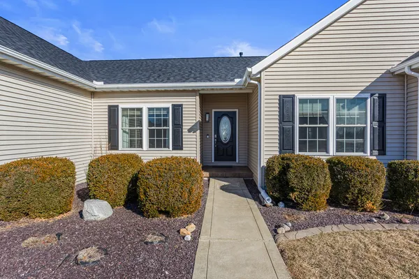 $499,000 | 1808 South Orchard Drive, Mahomet, IL 61853