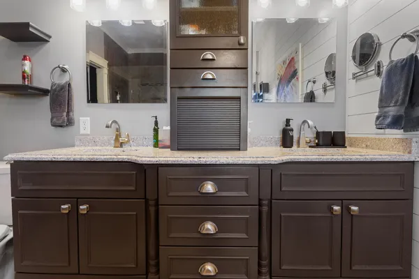 $499,000 | 1808 South Orchard Drive, Mahomet, IL 61853