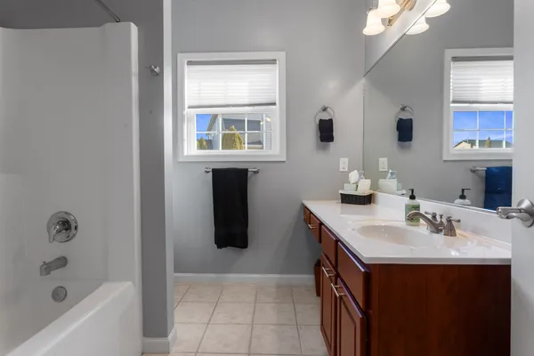 $499,000 | 1808 South Orchard Drive, Mahomet, IL 61853