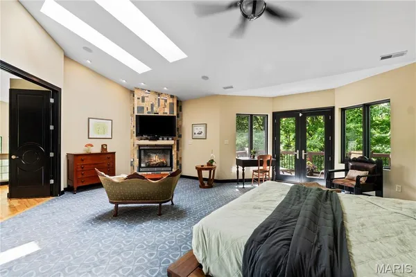 $1,750,000 | 400 Gabriel Drive, Kirkwood, MO 63122