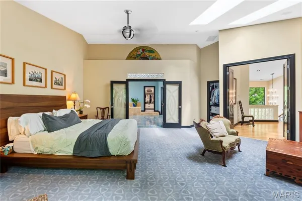$1,750,000 | 400 Gabriel Drive, Kirkwood, MO 63122