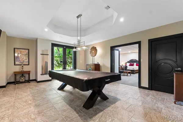 $1,750,000 | 400 Gabriel Drive, Kirkwood, MO 63122