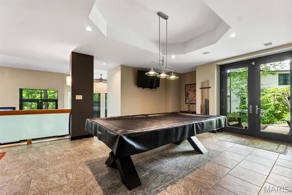 $1,750,000 | 400 Gabriel Drive, Kirkwood, MO 63122